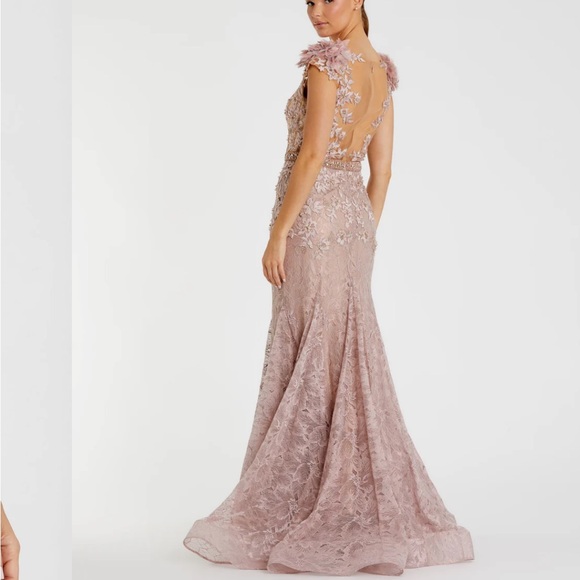 Embroidered Illusion Appliqued Bodice Trumpet Gown NWT - Picture 3 of 6